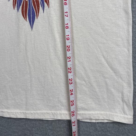 Vinyl Icons Women's Journey Graphic Tee Band Tee Size XS NWOT 80s Rock Wings - Picture 4 of 5